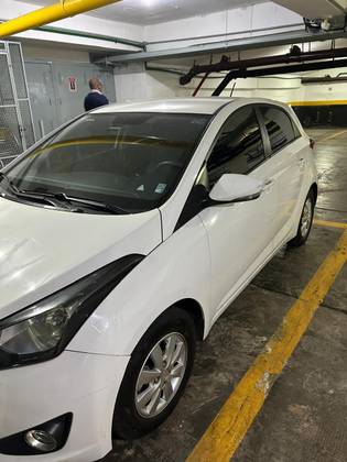 HYUNDAI HB20 1.6 COMFORT STYLE 16V FLEX 4P AUTOMÁTICO HYUNDAI HB20 1.6 COMFORT STYLE 16V FLEX 4P AUTOMÁTICO